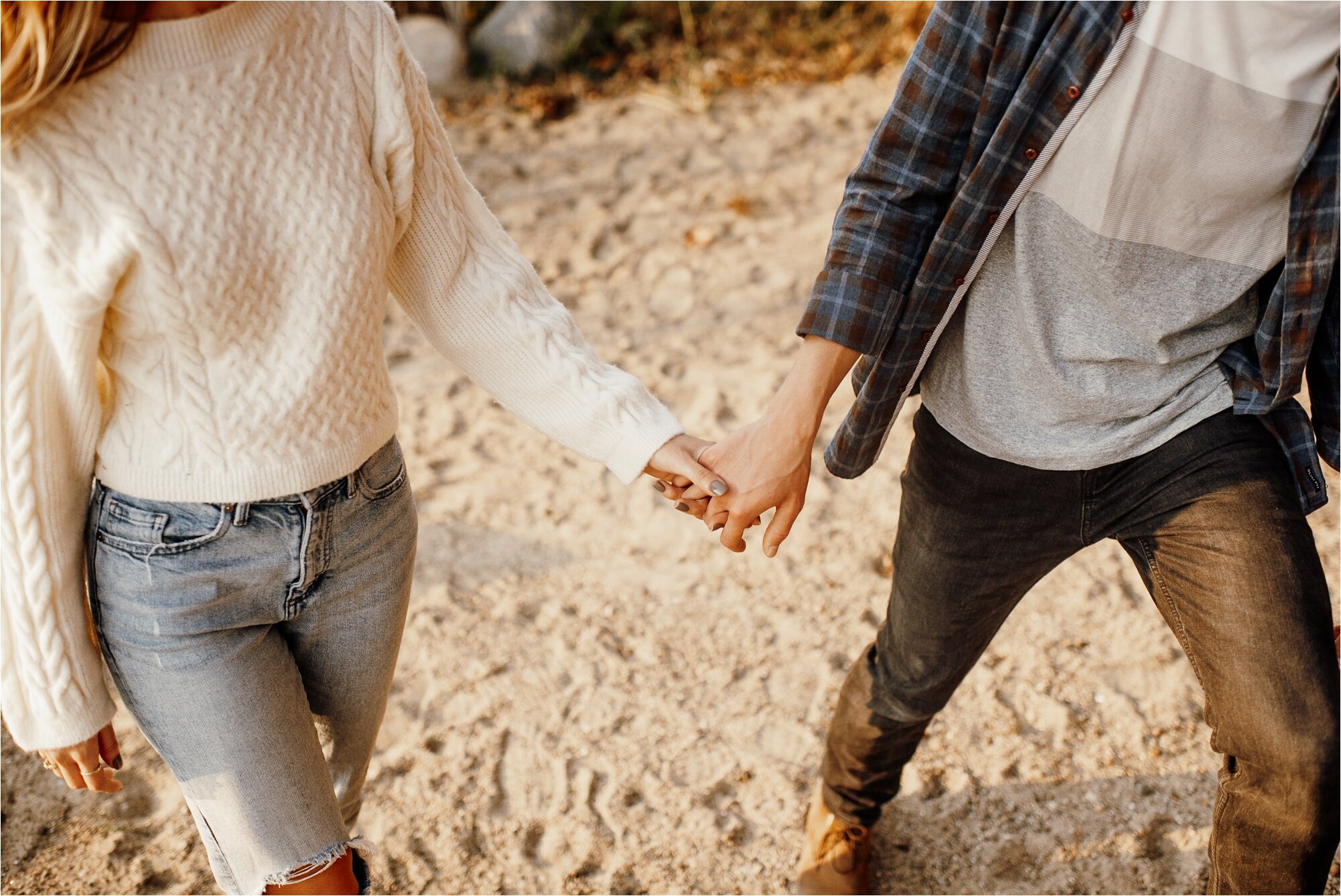  engagement photography pictures session engaged couple outfit ideas beach state park 